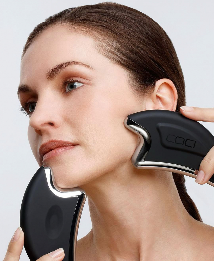 Ameliyatsız Yüz Germede Yeni Nesil Teknoloji: CACI Synergy Flex