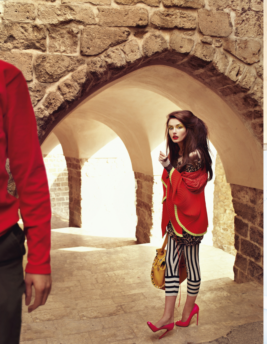 Mardin. Fotoğraf: MarianoVivanco, Moda Editörü: Mary Fellowes, Mart 2010