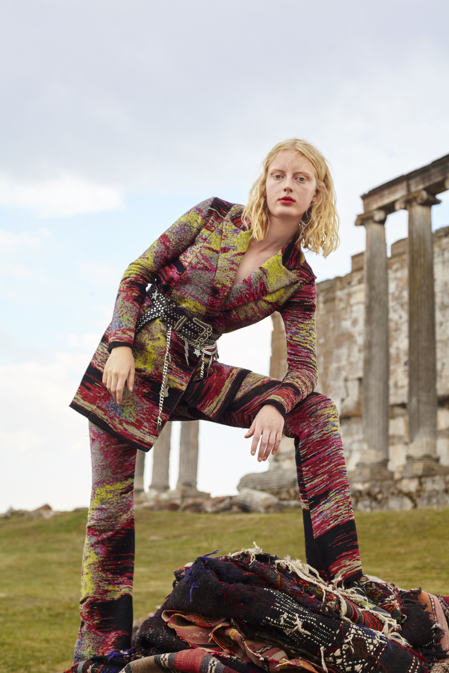 Aydın. Fotoğraf: Osman Özel, Moda Editörü: Aydan Sıvacı, Ağustos 2018