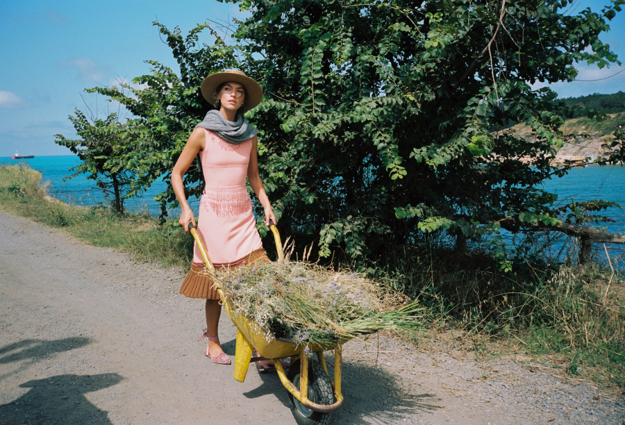 İstanbul. Fotoğraf: Yaniv Edry, Moda Editörü: Naz Bileydi, Eylül 2017