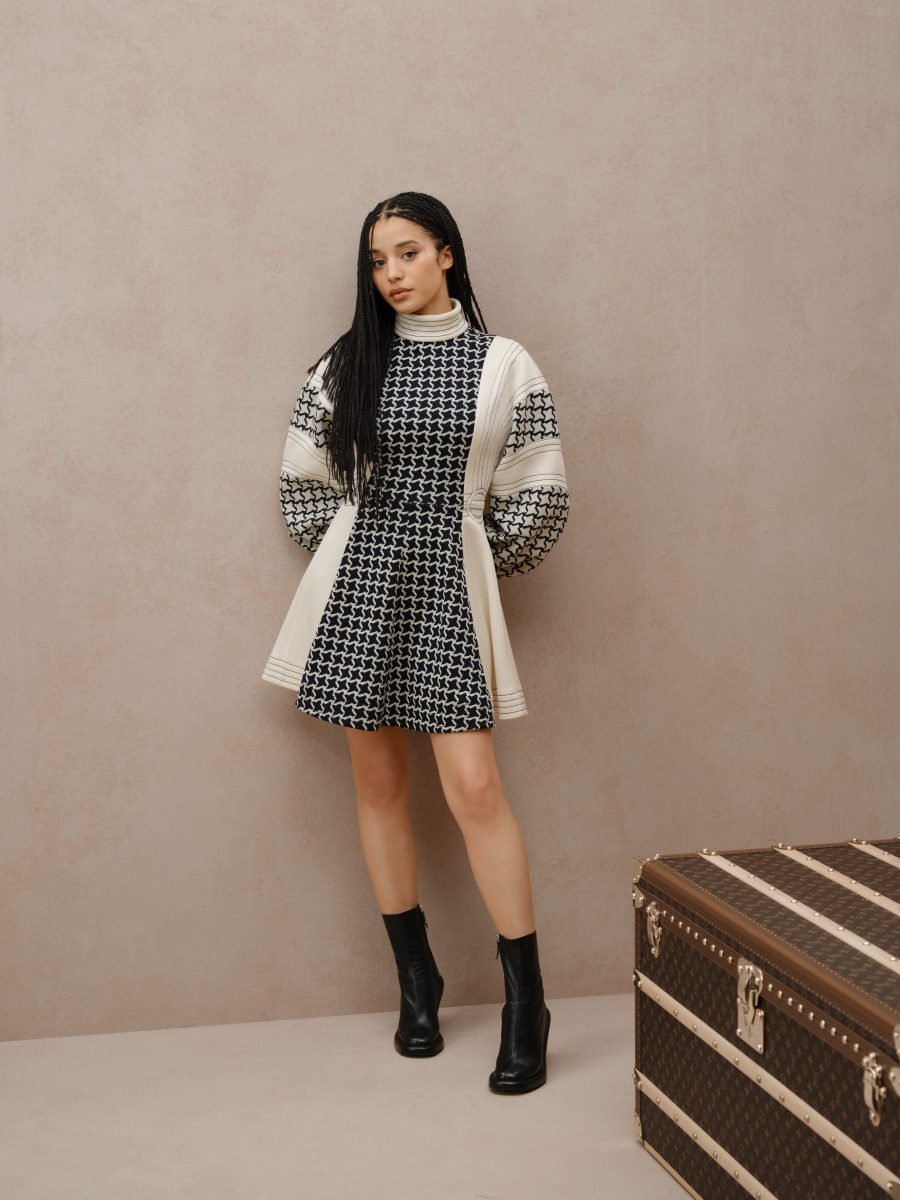 Louis Vuitton’un Yeni Marka Elçisinden Max Mara’nın 2027 Resort Defilesine Haftanın Moda Haberleri Louis Vuitton’un Yeni Marka Elçisinden Max Mara’nın 2027 Resort Defilesine Haftanın Moda Haberleri