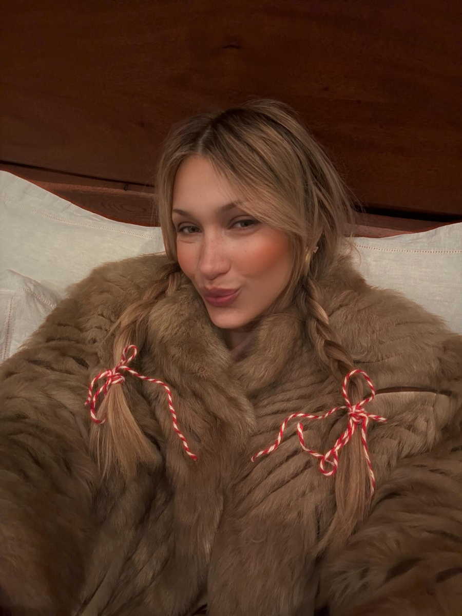 Fotoğraf: @bellahadid