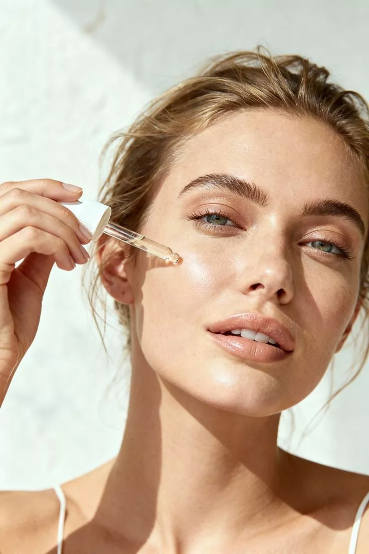 Retinol ve Retinoidler Nasıl Kullanılır: Bilmeniz Gereken 14 Nokta Retinol ve Retinoidler Nasıl Kullanılır: Bilmeniz Gereken 14 Nokta