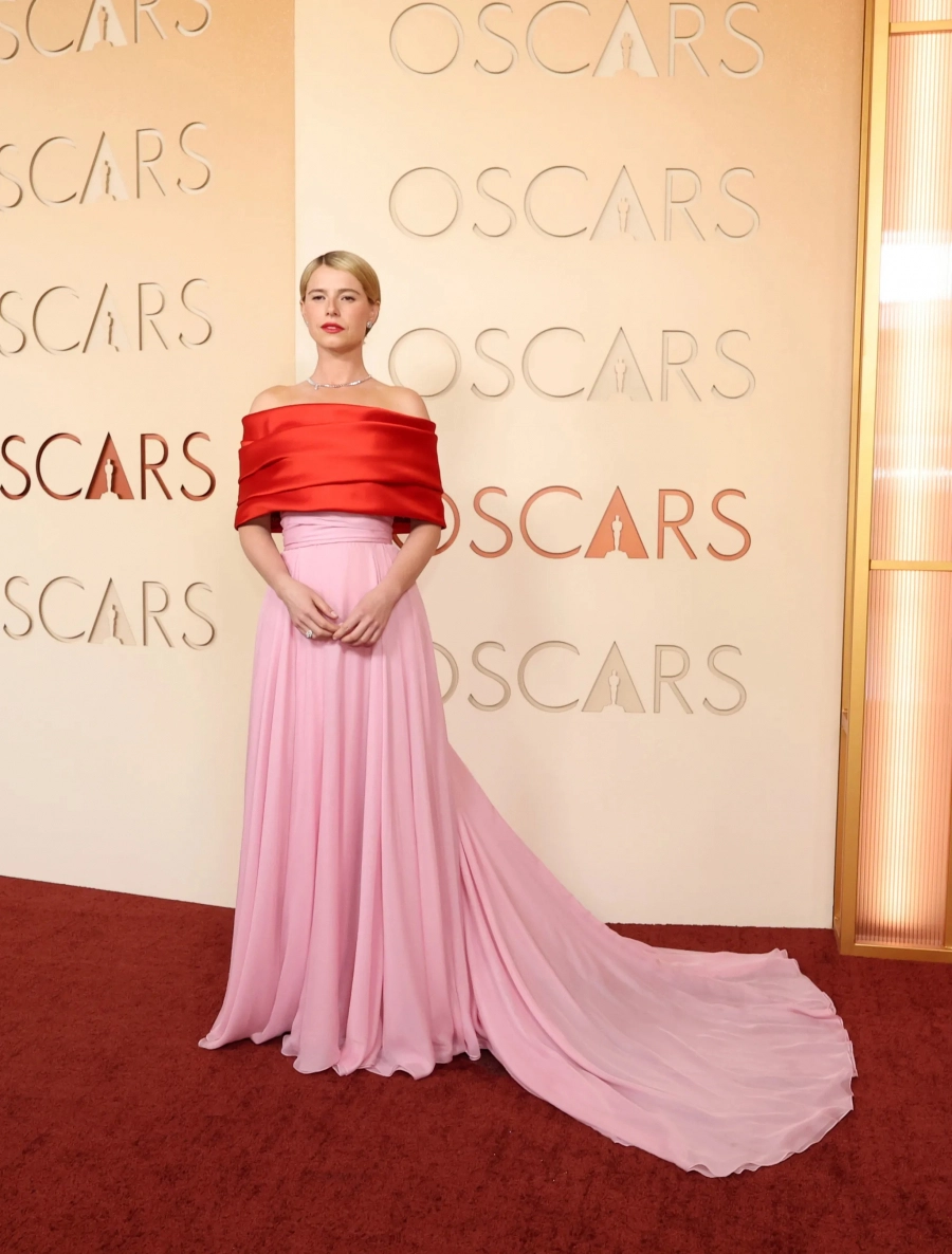 Jessie Buckley 2026 Oscar Ödülleri İçin Chanel’i Seçti Jessie Buckley 2026 Oscar Ödülleri İçin Chanel’i Seçti