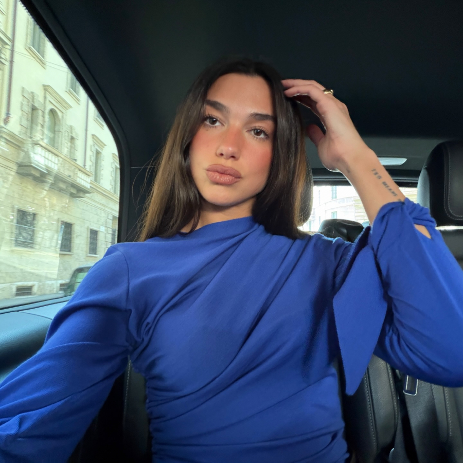 Fotoğraf: @dualipa