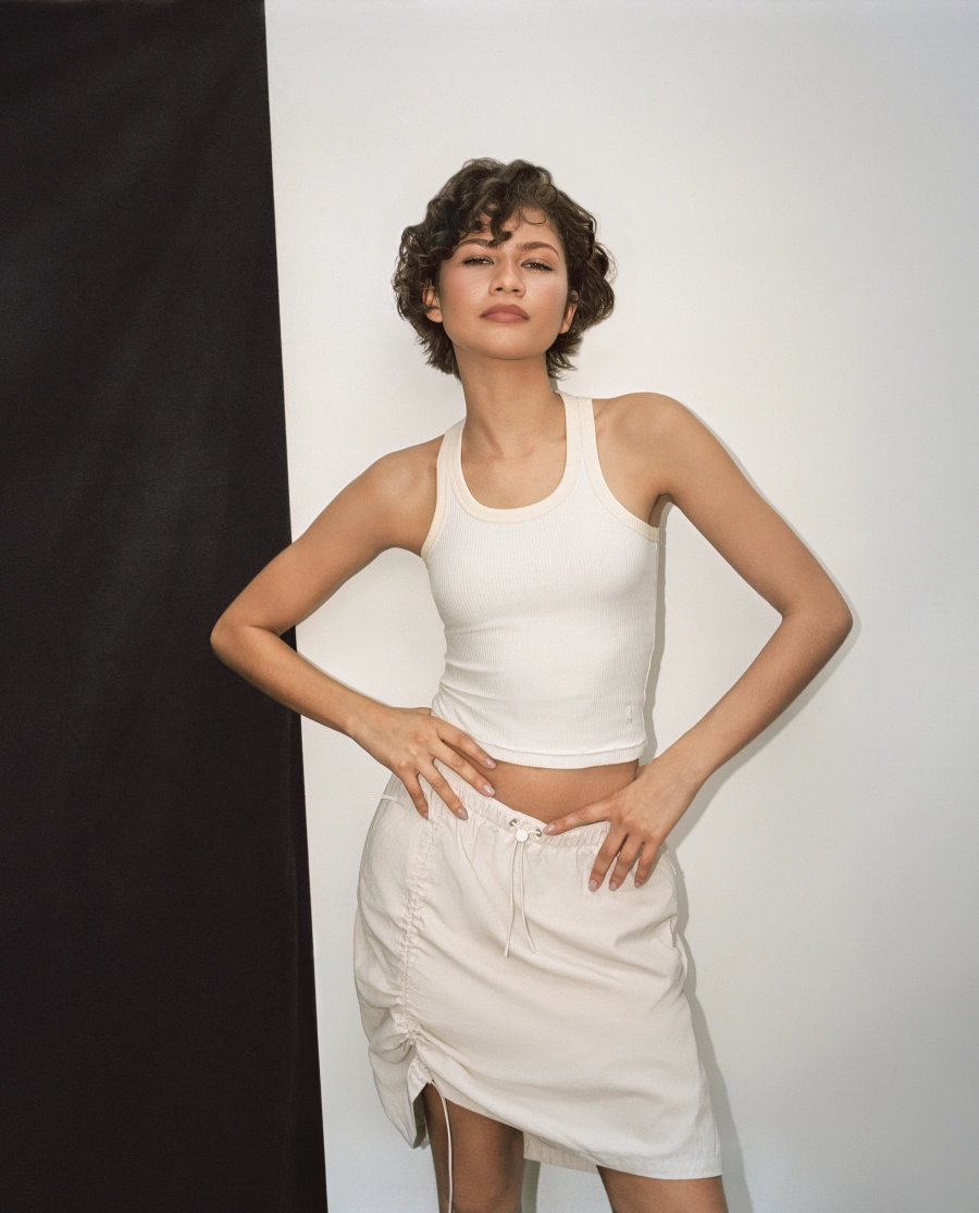 Zendaya ve On’un İlk Ortak Koleksiyonundan Katy Perry’nin Başrolde Olduğu Balenciaga Kampanyasına Haftanın Moda Haberleri Zendaya ve On’un İlk Ortak Koleksiyonundan Katy Perry’nin Başrolde Olduğu Balenciaga Kampanyasına Haftanın Moda Haberleri