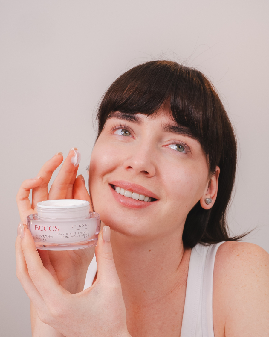 Becos Lift Define Lifting Etkili Pürüzsüzleştirici Krem