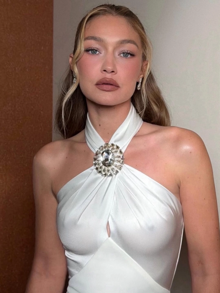 Zara Larsson'dan Elsa Hosk'a Haftanın Güzellik Instagram'ları