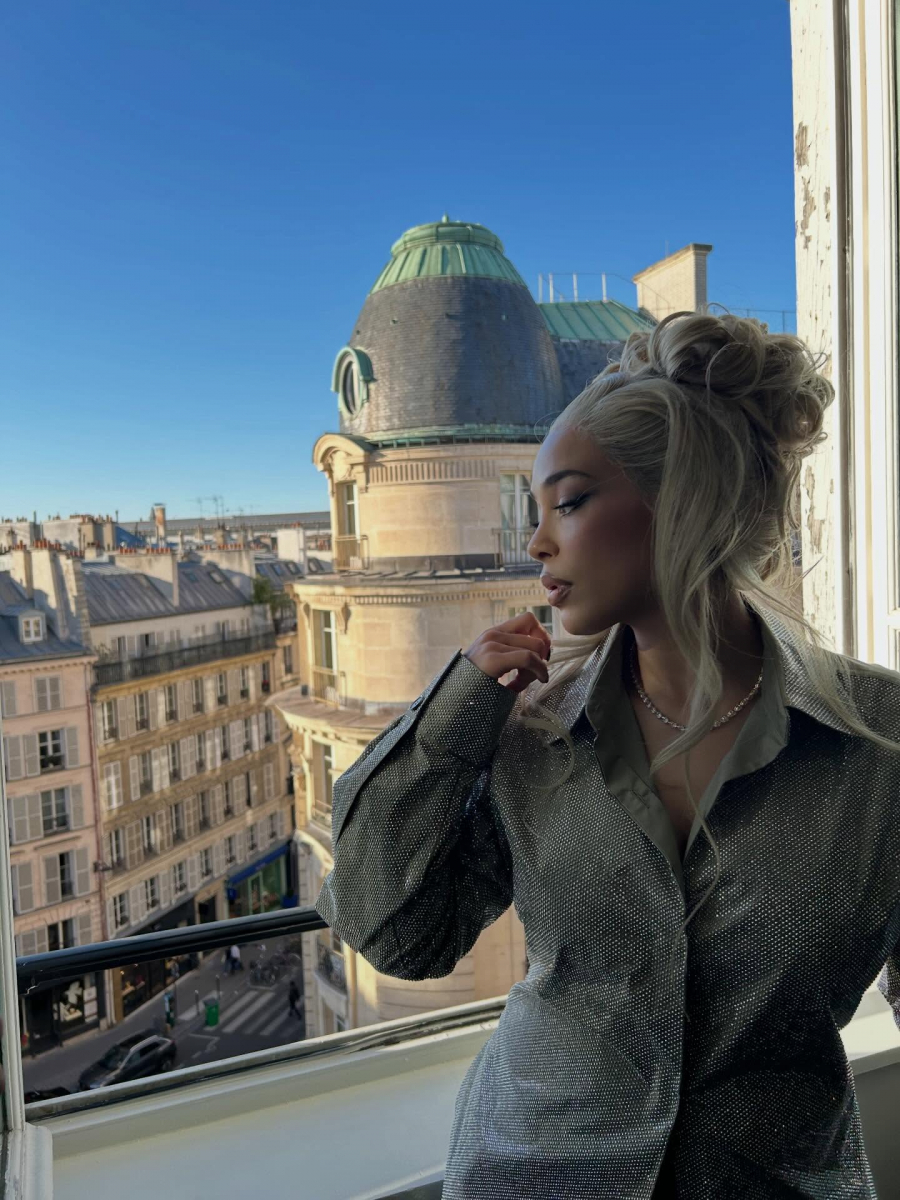 Fotoğraf: @jorjasmith_