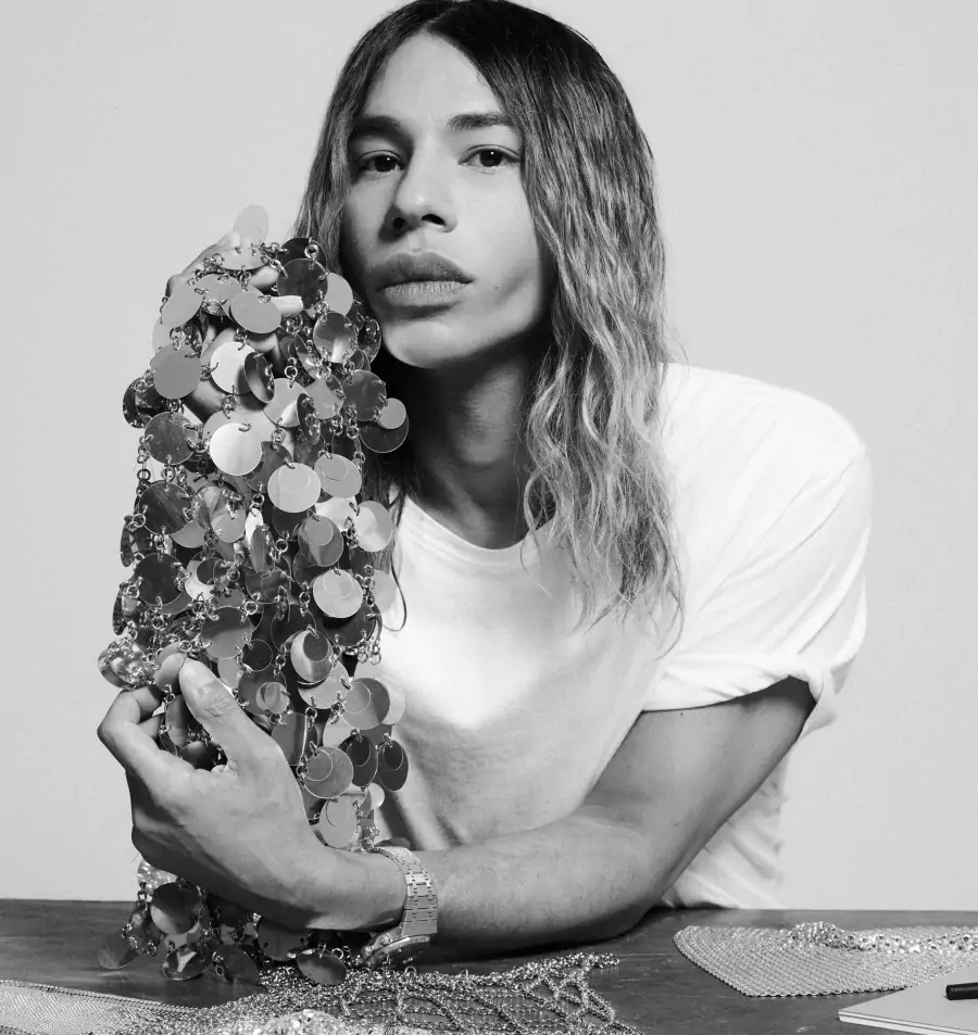 Olivier Rousteing, Rabanne’ın Yeni Kreatif Direktörü Oldu Olivier Rousteing, Rabanne’ın Yeni Kreatif Direktörü Oldu
