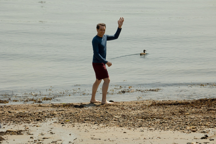 “Widow’s Bay” Yorumu: Matthew Rhys’in Taşıdığı Tuhaf Bir Korku-Komedi