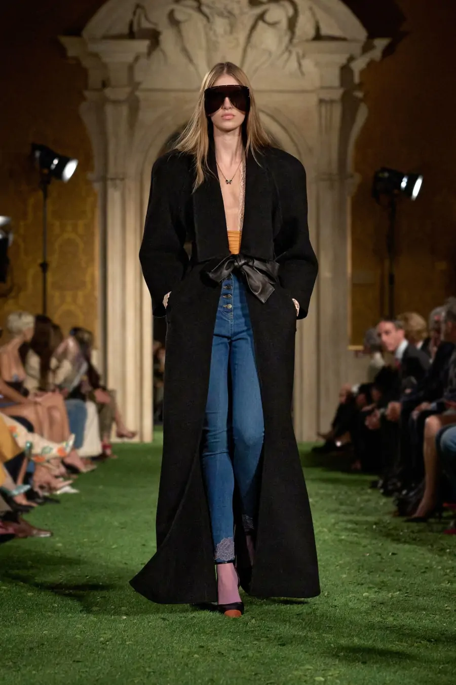 Skinny Jean’ler Yeni Sezonda Geri Dönüyor