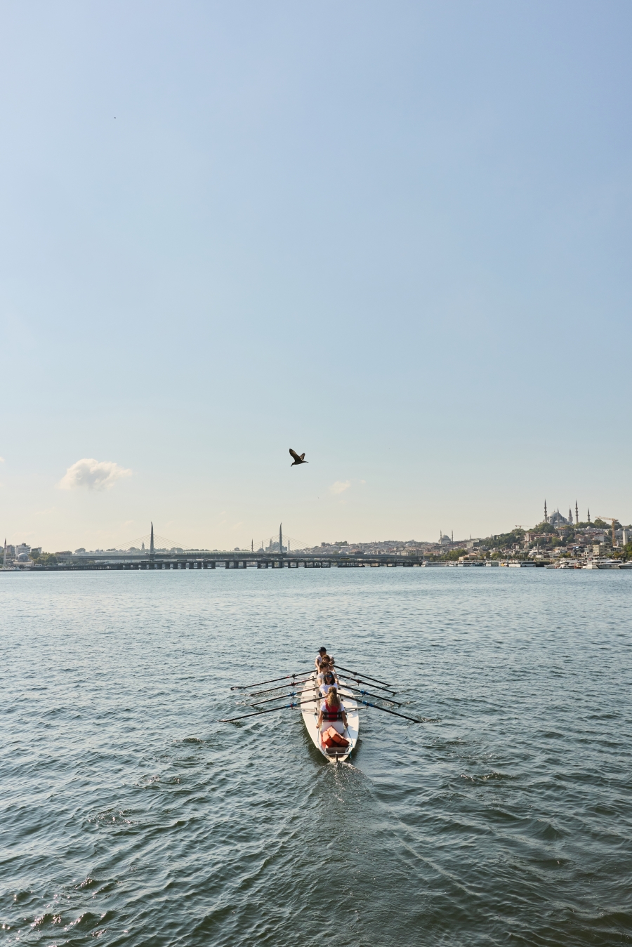 Haliç’in Tarihi Kıyısında Büyüyen Bir Regatta Deneyimi Haliç’in Tarihi Kıyısında Büyüyen Bir Regatta Deneyimi