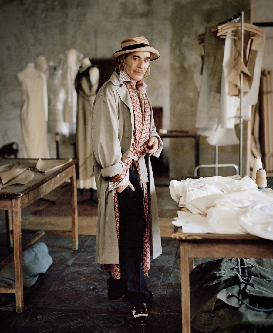 John Galliano’nun 2027 Met Sergisi Horizons Gerçekleşmeyecek
