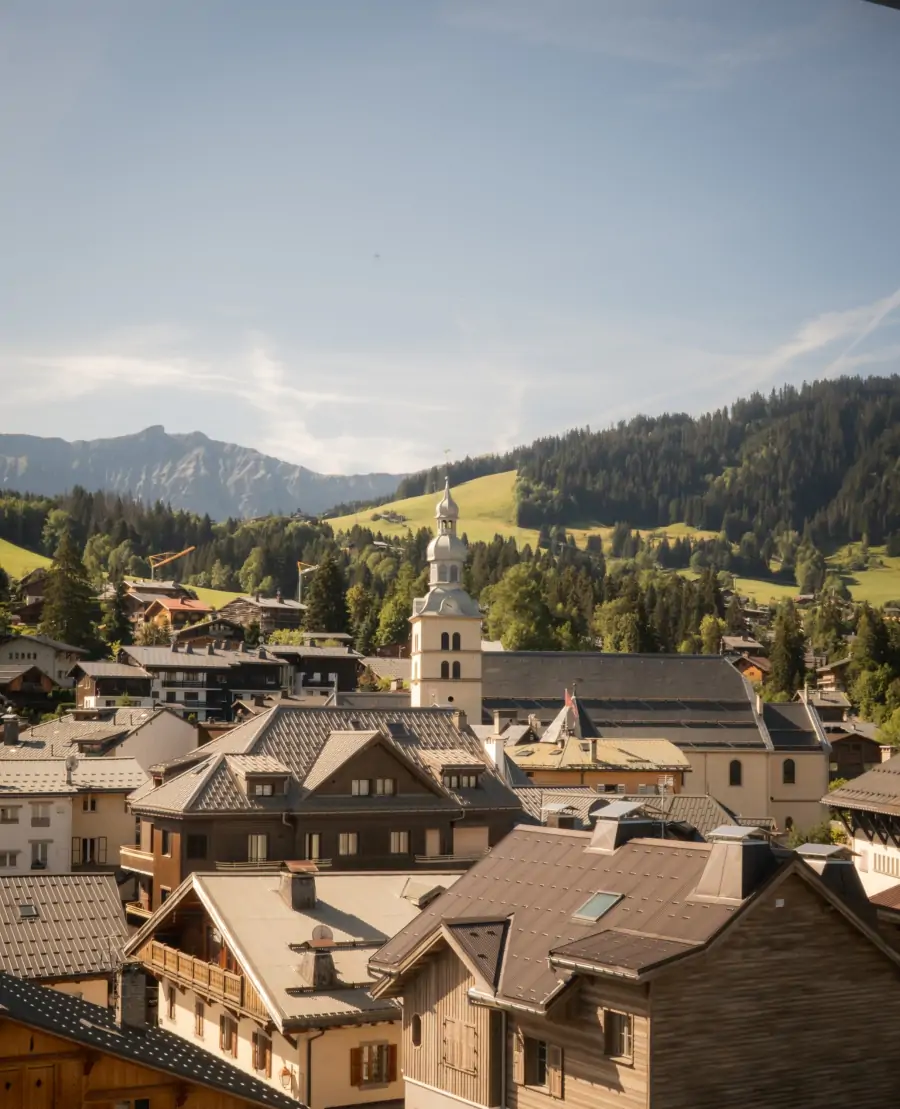 Megève’in Zirvesinde: Dört Mevsim Yaşayan Lüks Dağ Kasabası Megève’in Zirvesinde: Dört Mevsim Yaşayan Lüks Dağ Kasabası