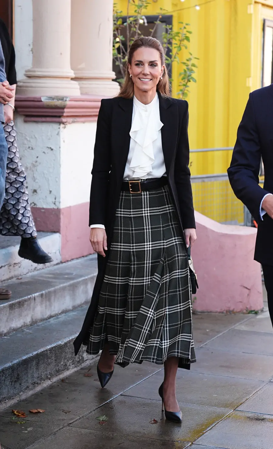Kate Middleton’ın Zamansız Sonbahar Stilinin Ardındaki Anlam Kate Middleton’ın Zamansız Sonbahar Stilinin Ardındaki Anlam