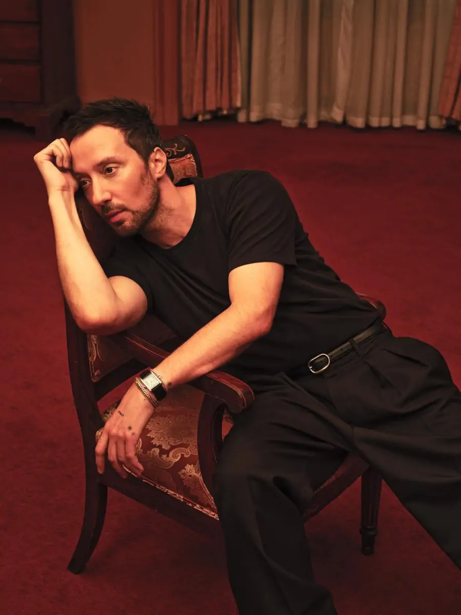Anthony Vaccarello’nun Saint Laurent’daki Unutulmaz Anları Anthony Vaccarello’nun Saint Laurent’daki Unutulmaz Anları