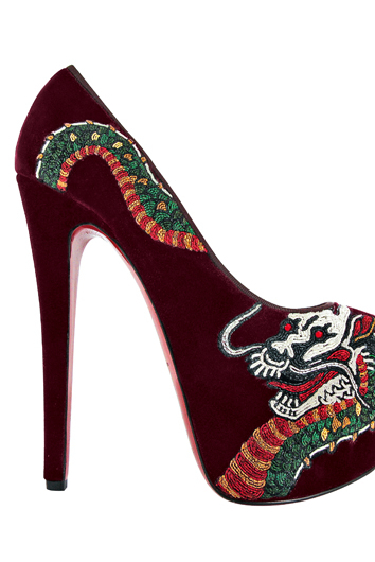 Louboutin dövme stüdyosu