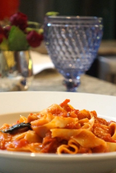 Bırakın, makarnanıza elinizin lezzeti geçsin