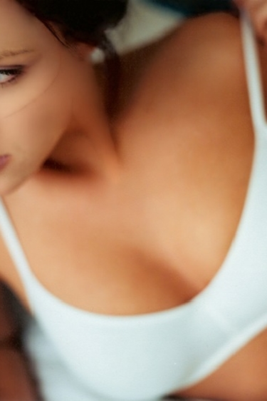 İstemsiz atıştırmalara  karşı uyaran sutyen