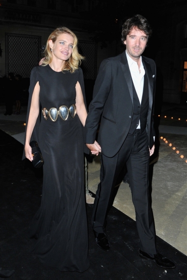 MAC & Carine Roitfeld - LE BAL 2012