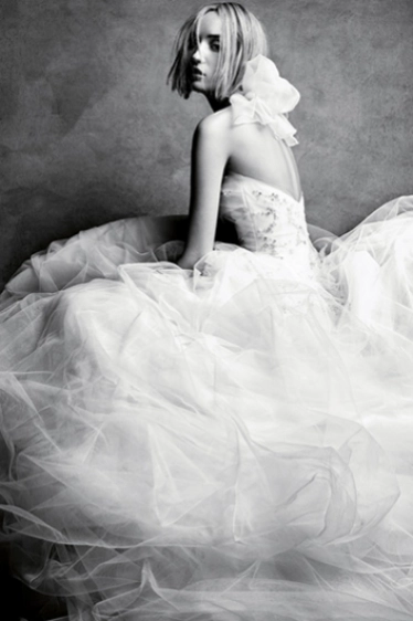 Vera Wang’in Sonbahar/Kış 2015 Gelinleri