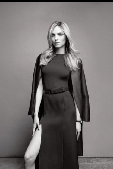Kenneth Cole’un Cesur Kadını Andreja Andreja Pejic Kenneth Cole