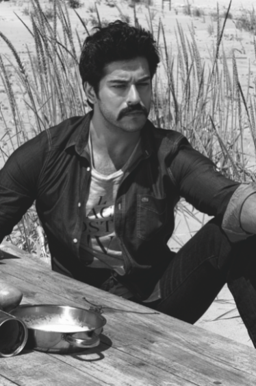Burak Özçivit