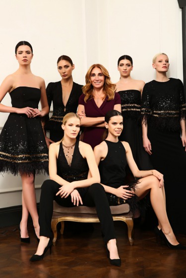 Dilek Hanif Trunk Show