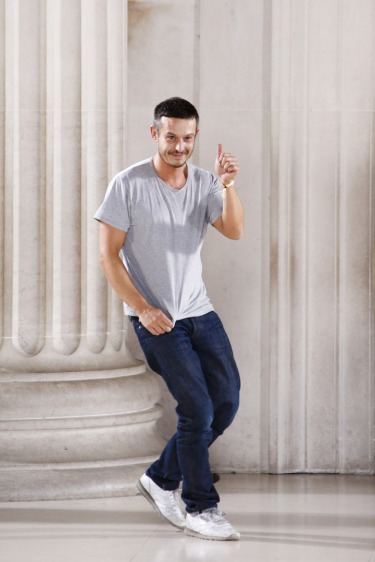 Jonathan Saunders Dükkanı Kapatıyor Jonathan Saunders