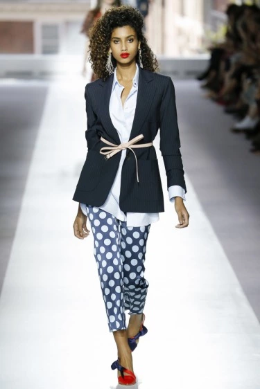 Topshop Unique Defilesi Instagram’da Topshop Unique İlkbahar/Yaz 2016