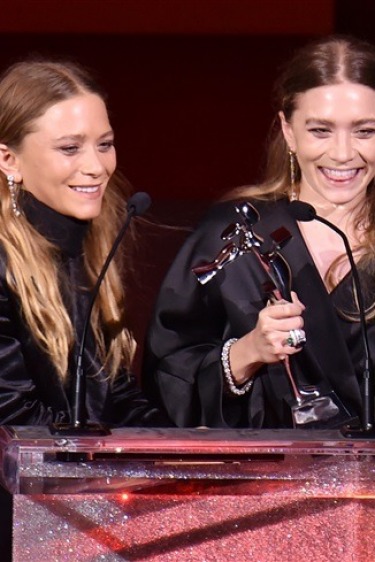 CFDA 2016 Adayları Açıklandı Ashley Olsen ve Mary-Kate Olsen (The Row)