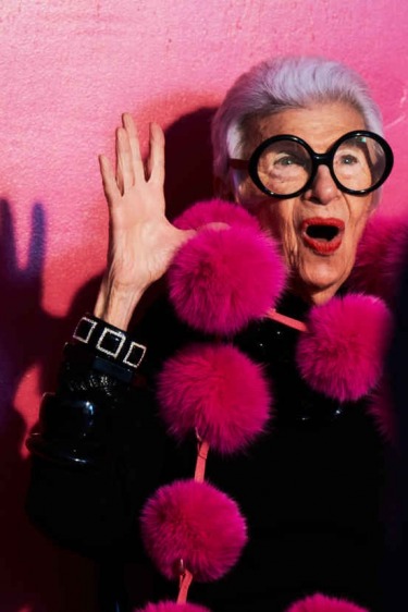 Iris Apfel'dan Bilge Emojiler Geliyor! Iris Apfel