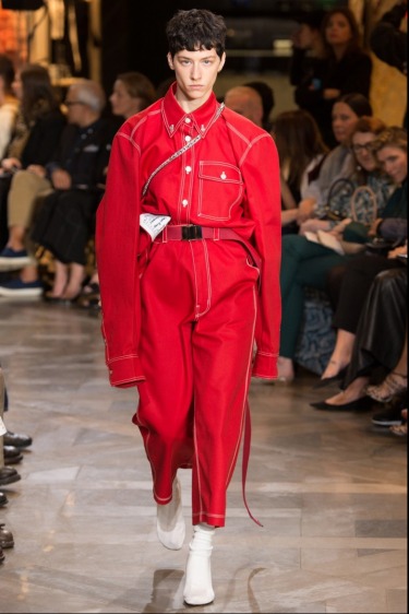 Vetements ve Versace'den Haute Couture'e Yeni Yorum