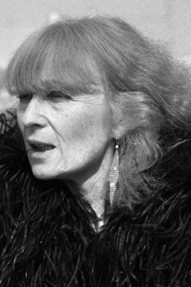 Kadınları Özgürleştiren Tasarımcı Sonia Rykiel