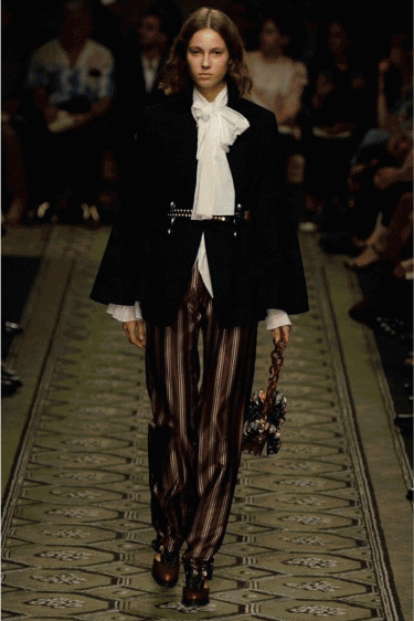 Londra Moda Haftası'nın En İyi 6 Koleksiyonu