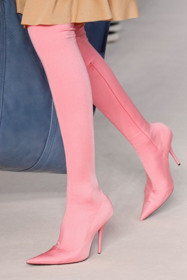 Balenciaga İlkbahar/Yaz 2017 Trendleri