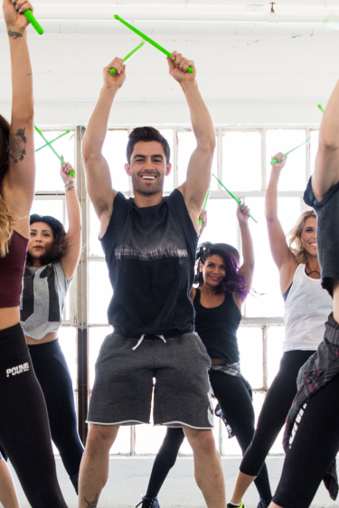 Coachella’da Gibi Form Tutun