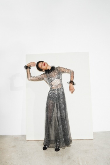 Parti Var! Modern ve Parıltılı Parçalar