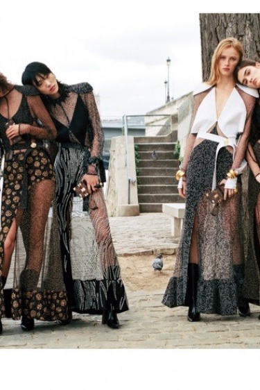 Paris'te Büyülü Bir Yolculuk