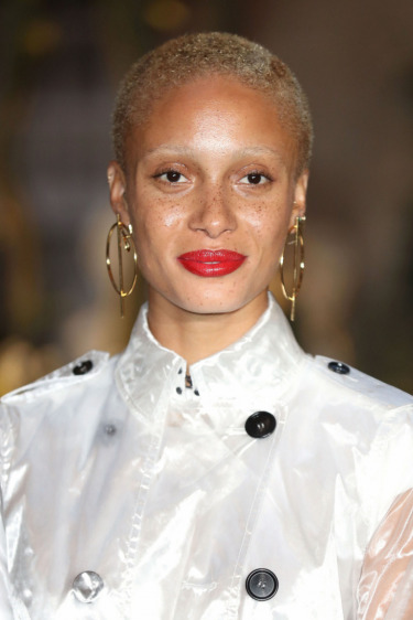 Stil Star: Günün Kadını Adwoa Aboah