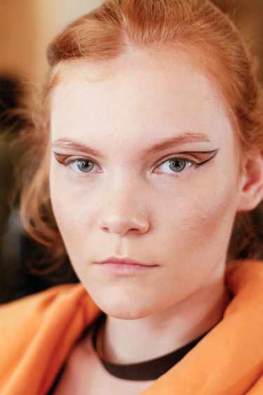 Özlem Süer Defilesinin Makyaj Detayları