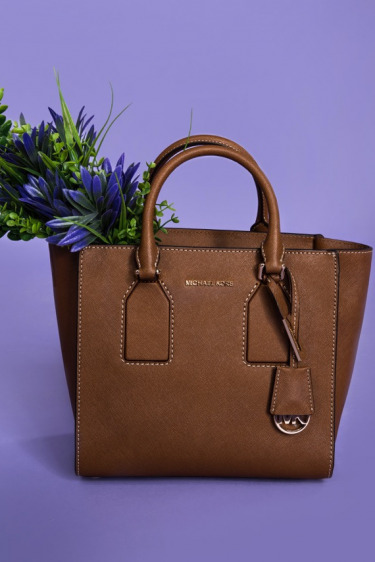 İkinci El Güvenli Lüks Alışveriş: Dolap.com