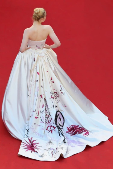 Elle Fanning