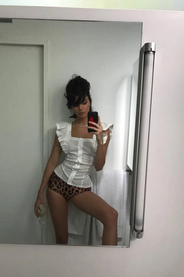 Brigitte Bardot Tavrıyla Kendall Jenner