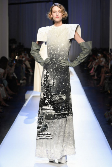 Jean Paul Gaultier: Fashion On Ice