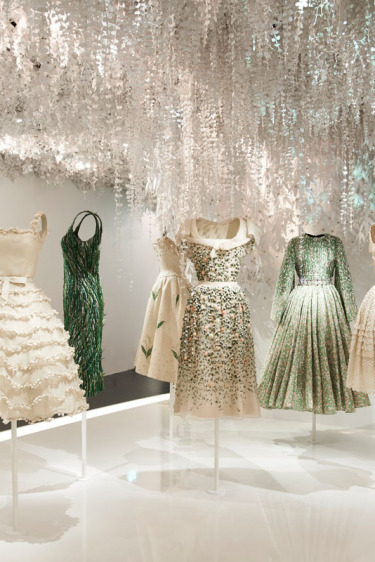 Rüyalarını Tasarlayan Tasarımcılar Diyarı: Christian Dior