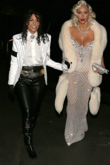 Kim Kardashian, Kourtney Kardashian