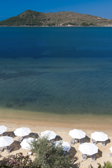 Murat Reis Ayvalık'ta Doğayla İç İçe Bir Tatil