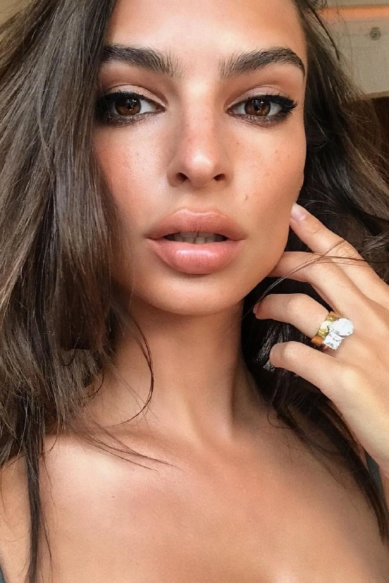 emily ratajkowski